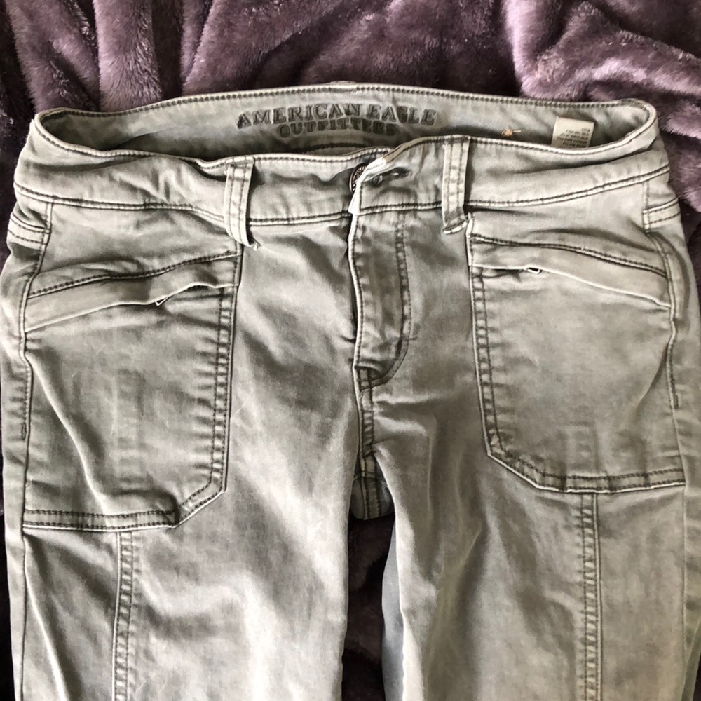 American Eagle Military Green Jegging